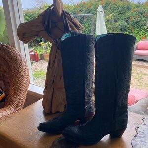 Corral Handcrafted Tall snip toe boot